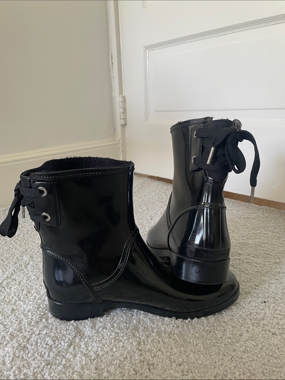 Michael Kors Black Glossy Lace-Back Rain Boots